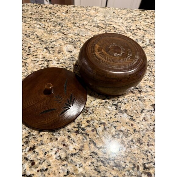 Wooden Brushed Lacquer Lidded Snack/Trinket Bowl - Picture 7 of 9